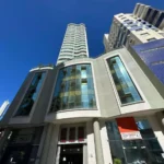 5cda173fa94aa71f6a339737