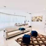 ccb4275c40aacc4f575f4ba7